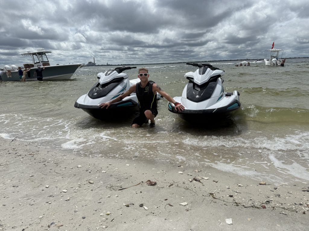 2 Yamaha Waverunner Jetskis in the Tampa Bay